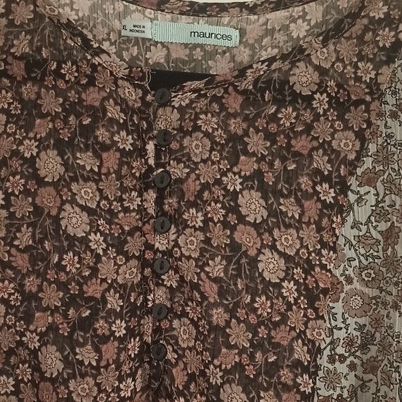 Maurices Floral Sheer Blouse - Picture 5 of 7